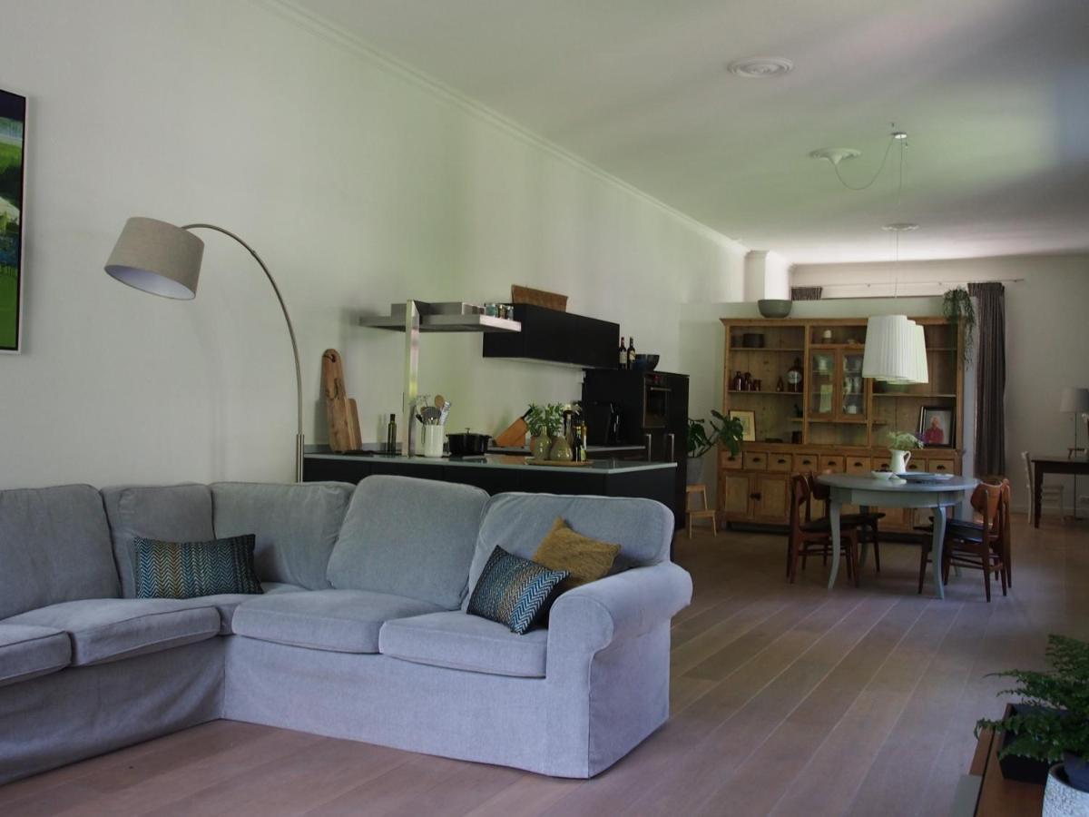 De Oude Dokterspraktijk Apartment Zuidhorn Luaran gambar